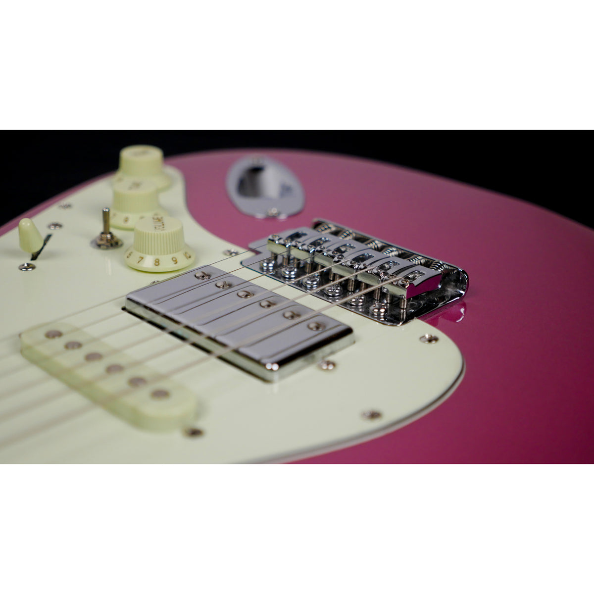 SQOE SEST600 S-Style Electric Guitar with HSS Pickups